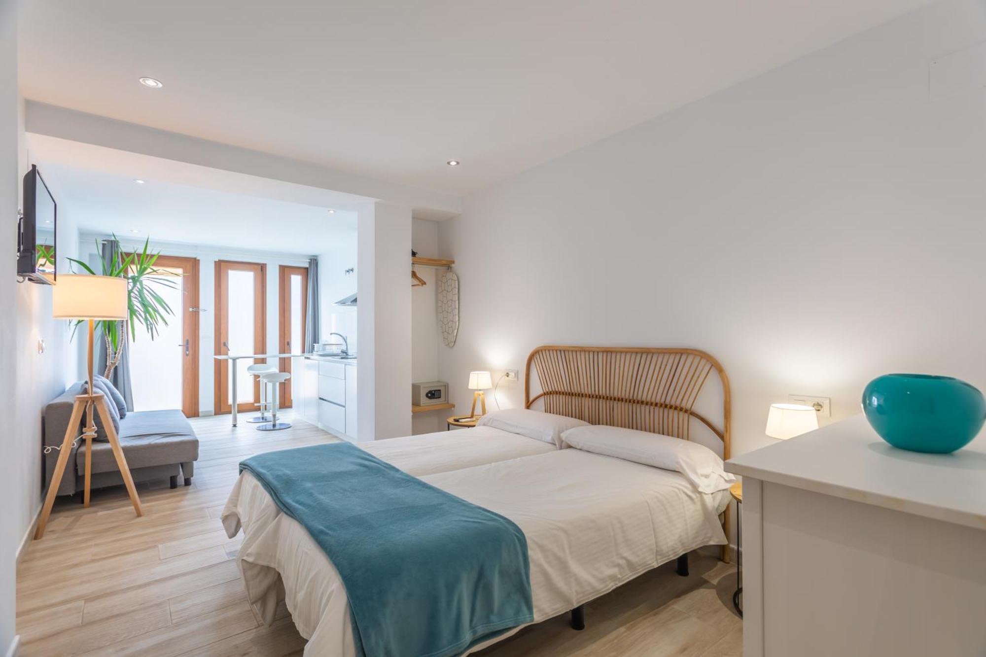 Malabau Beach House タリファ エクステリア 写真