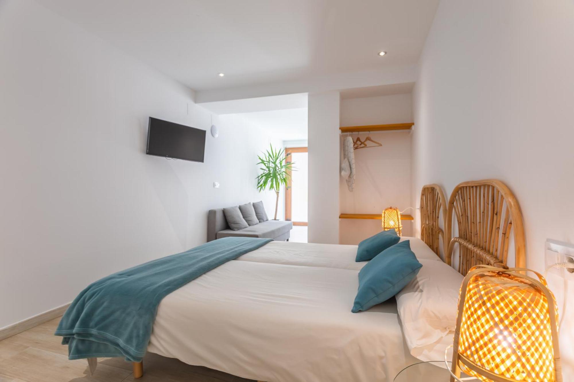 Malabau Beach House タリファ エクステリア 写真