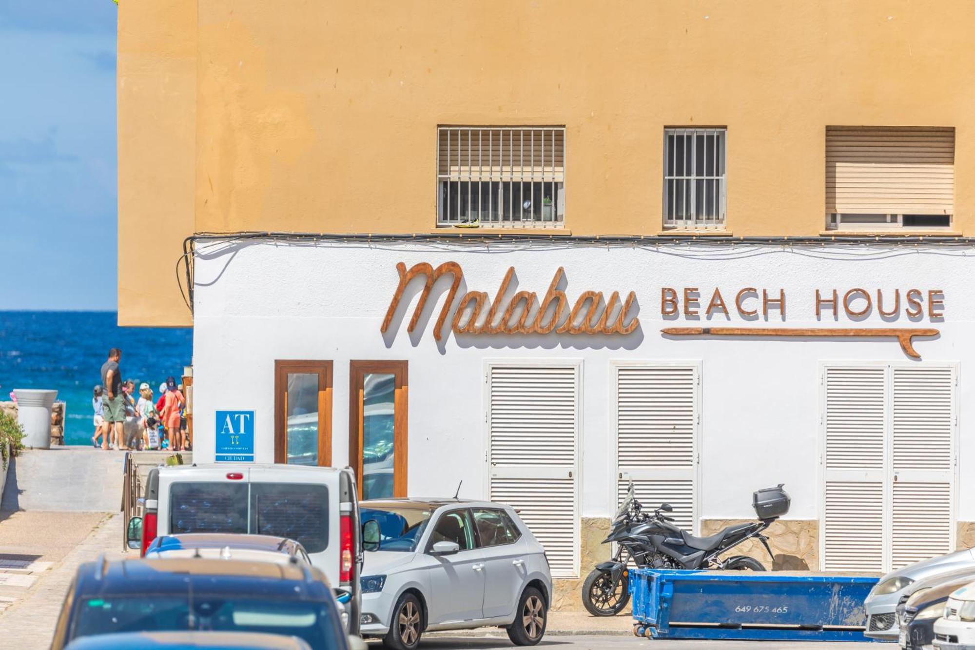 Malabau Beach House タリファ エクステリア 写真