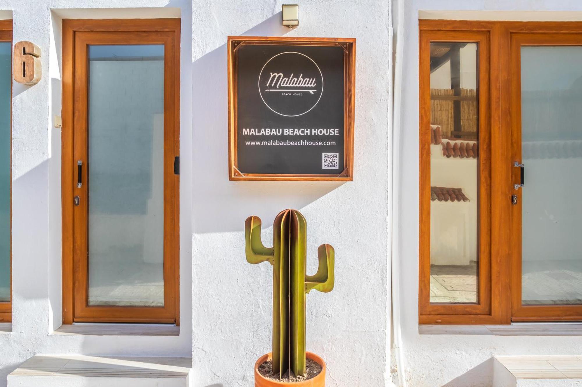 Malabau Beach House タリファ エクステリア 写真
